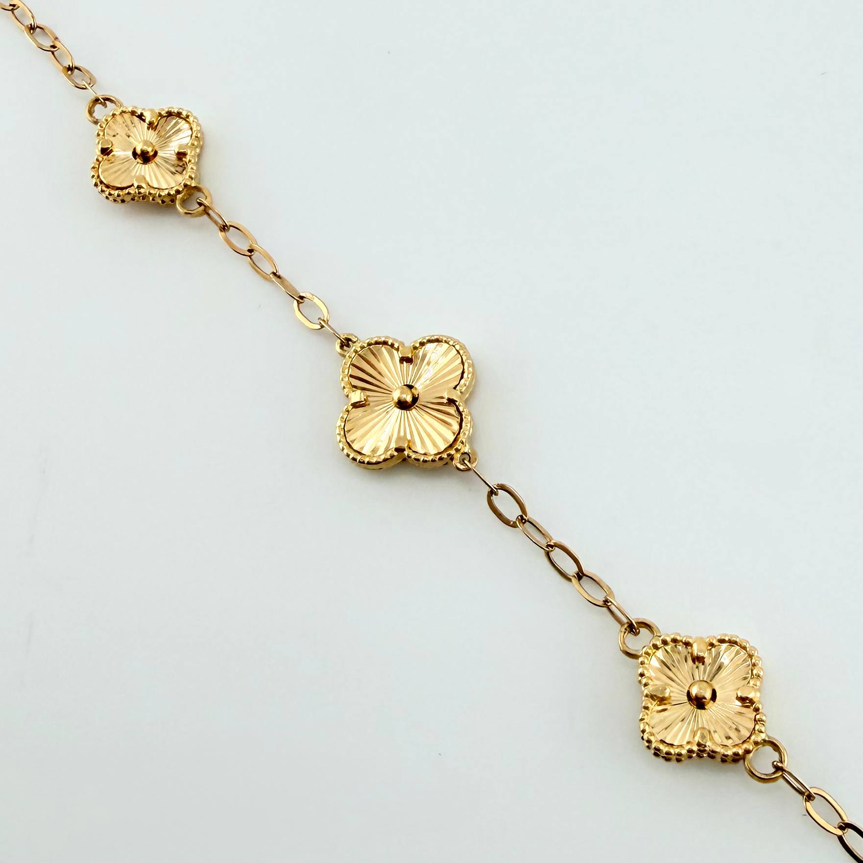 Pulso Trebol Diamantado 5.1gr / 18cm-19.5cm / 11.3mm Oro Amarillo Nac.Esp. 18K