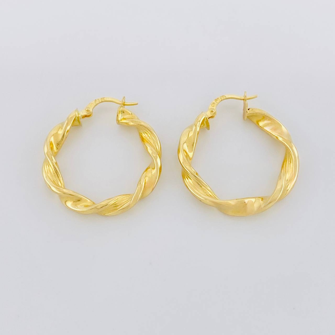 Candongas Jenn 2.3g / 2.5cm Oro Amarillo 18K