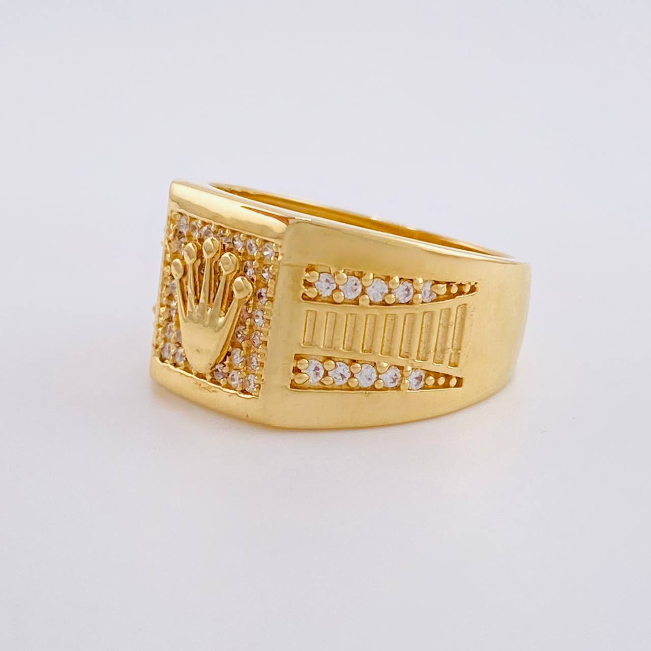 Anillo Sello Corona 9.5g / T7 1/4 Oro Amarillo 18K