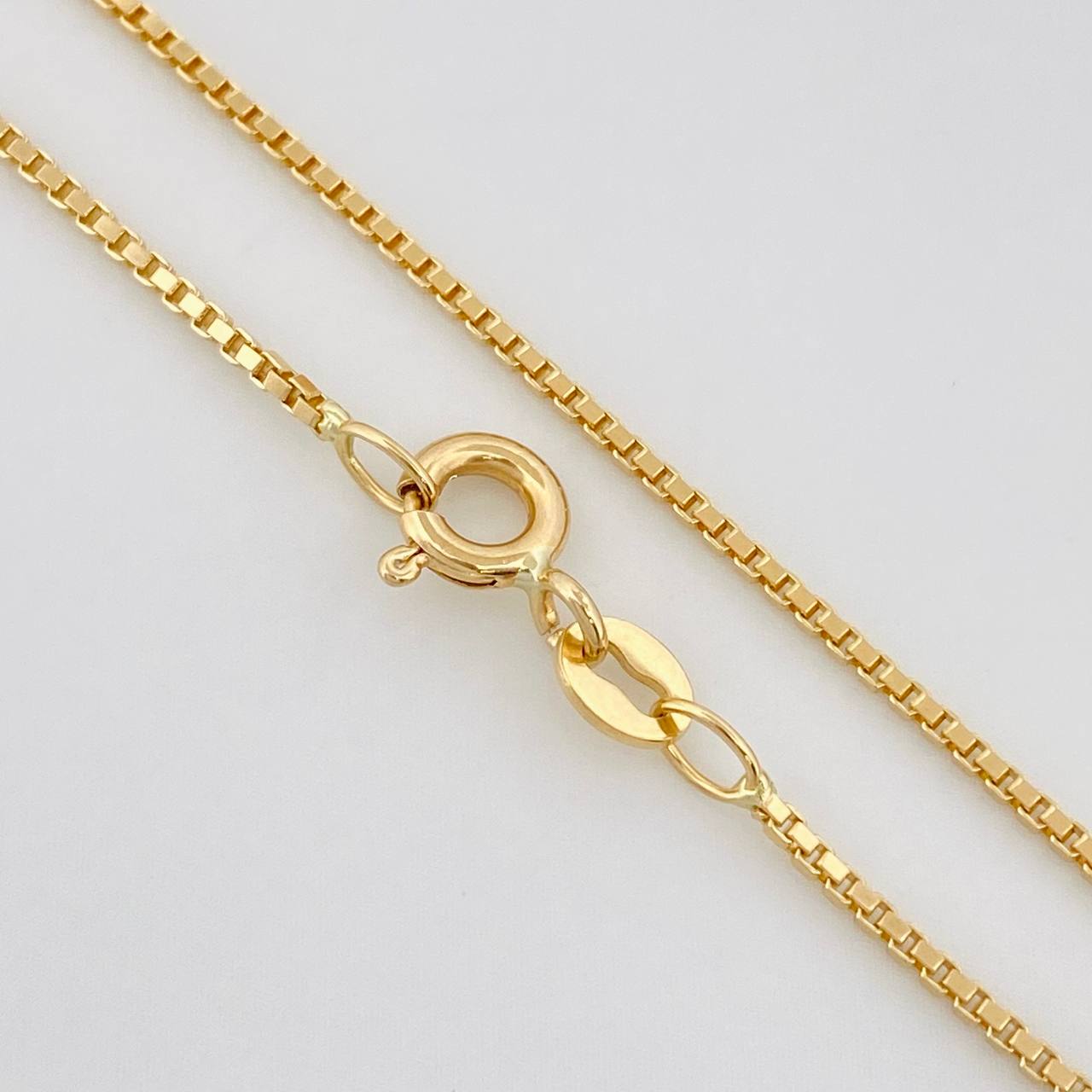 Cadena Veneciana 3.45g / 45cm / 0.91mm Oro Amarillo 18K