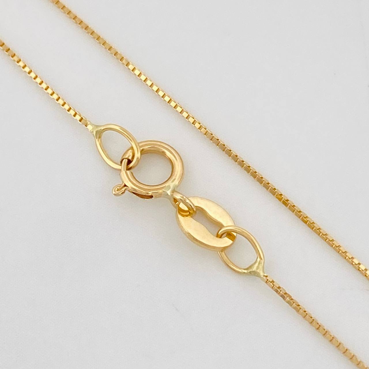 Cadena Veneciana 1.1g / 50cm / 0.42mm Oro Amarillo 18K