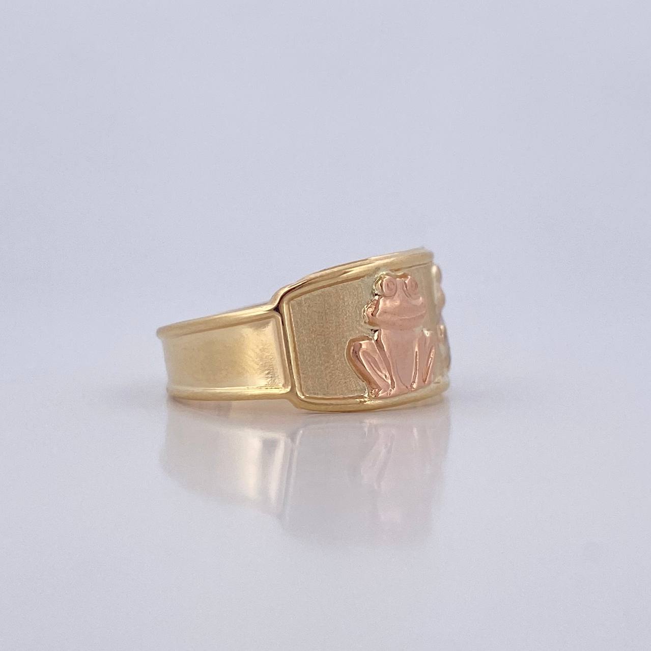 Anillo Rana 1.8gr / T8 1/2 / Oro 18K $