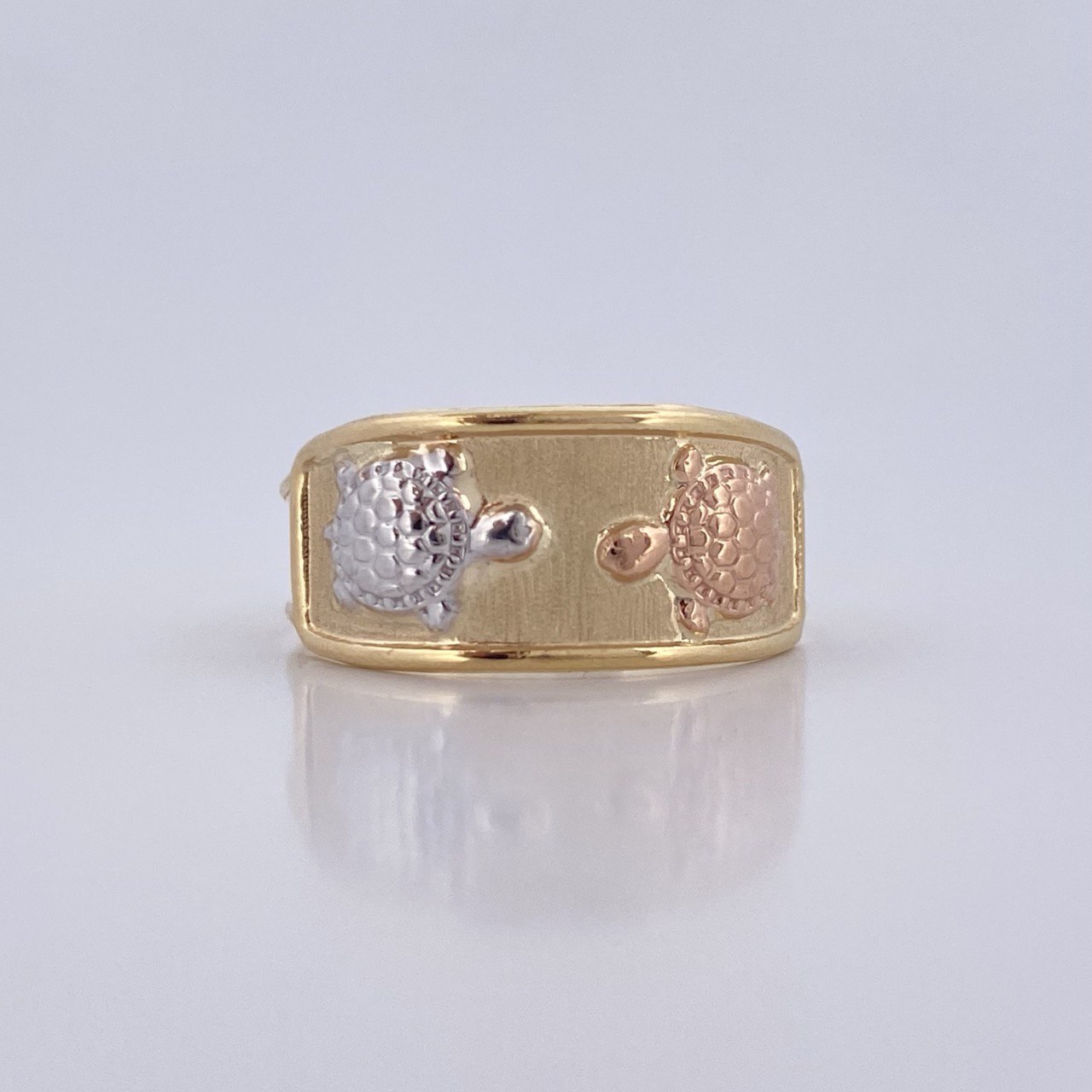 Anillo Tortuga 1.85gr / T8 / Oro 18K $