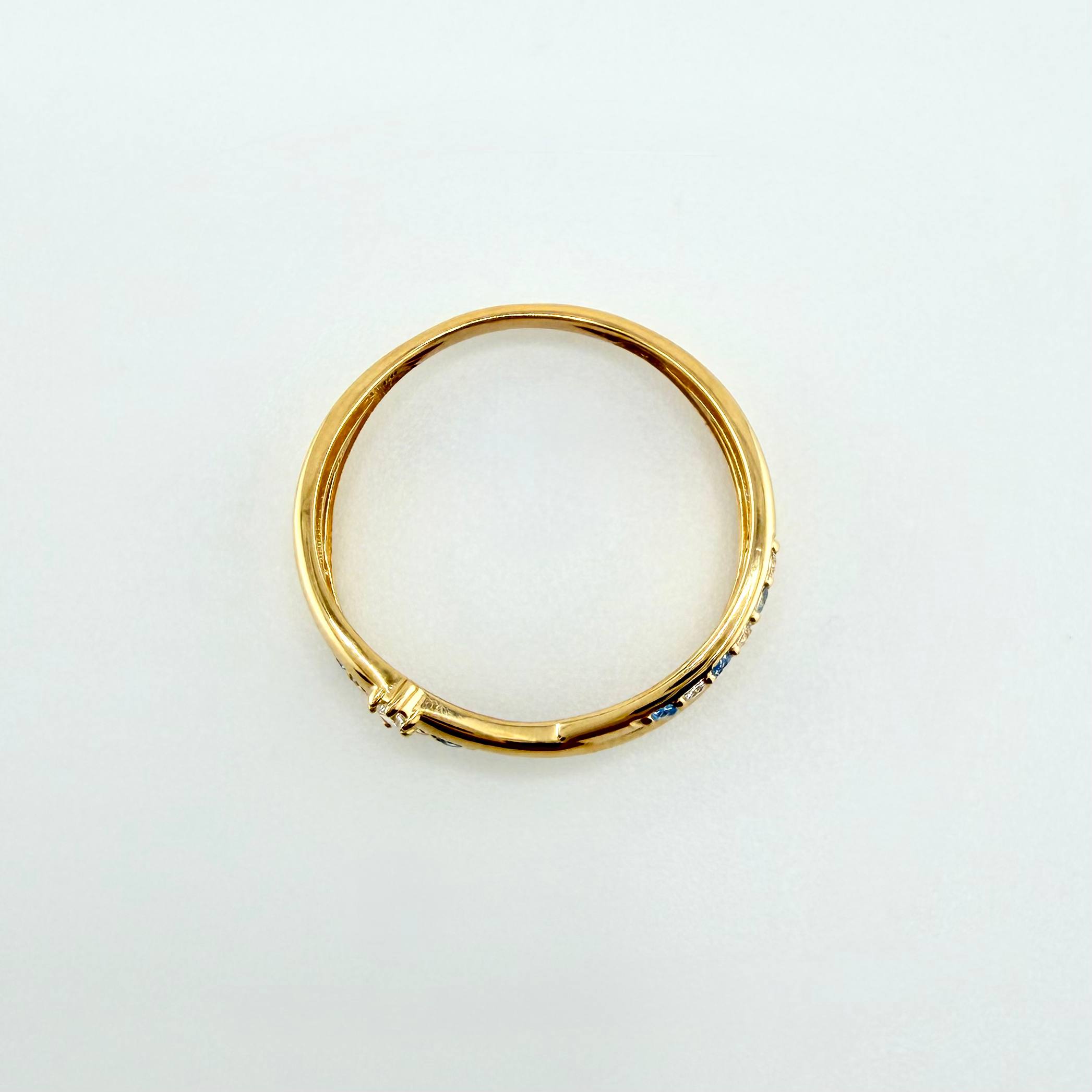 Anillo Carriles Cruzados 1.65gr / T6 1/2 / Oro Amarillo 18K ©