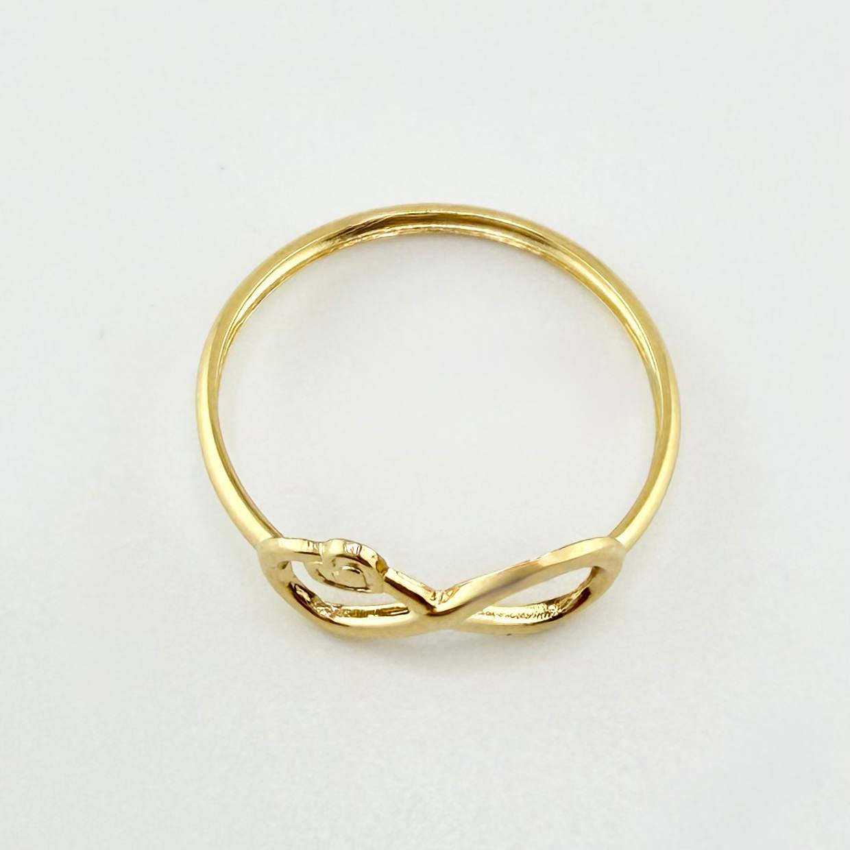 Anillo Infinito Corazón 0.65gr / T8 / Oro Amarillo 18K