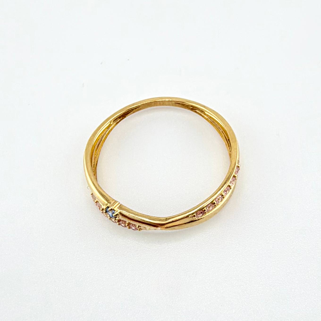 Anillo Carriles Cruzados 1.65gr / T7 3/4 / Oro Amarillo 18K ©