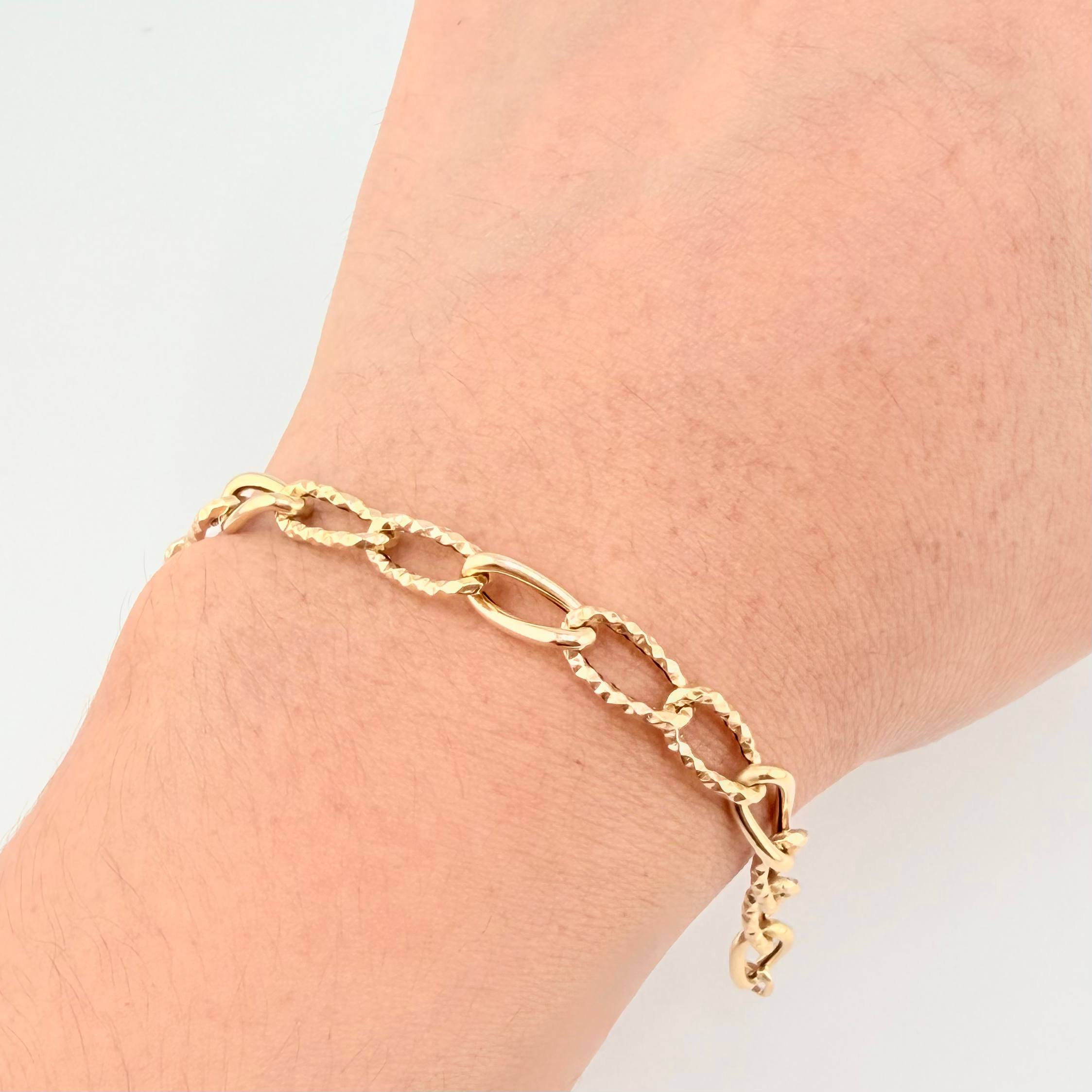 Pulso Espiga 2.9gr / 19cm / 5.9mm Oro Amarillo +4 18K