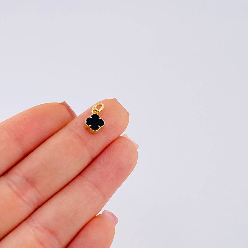 Dije Trebol 0.55 g / 1.3 cm Oro Amarillo 18K