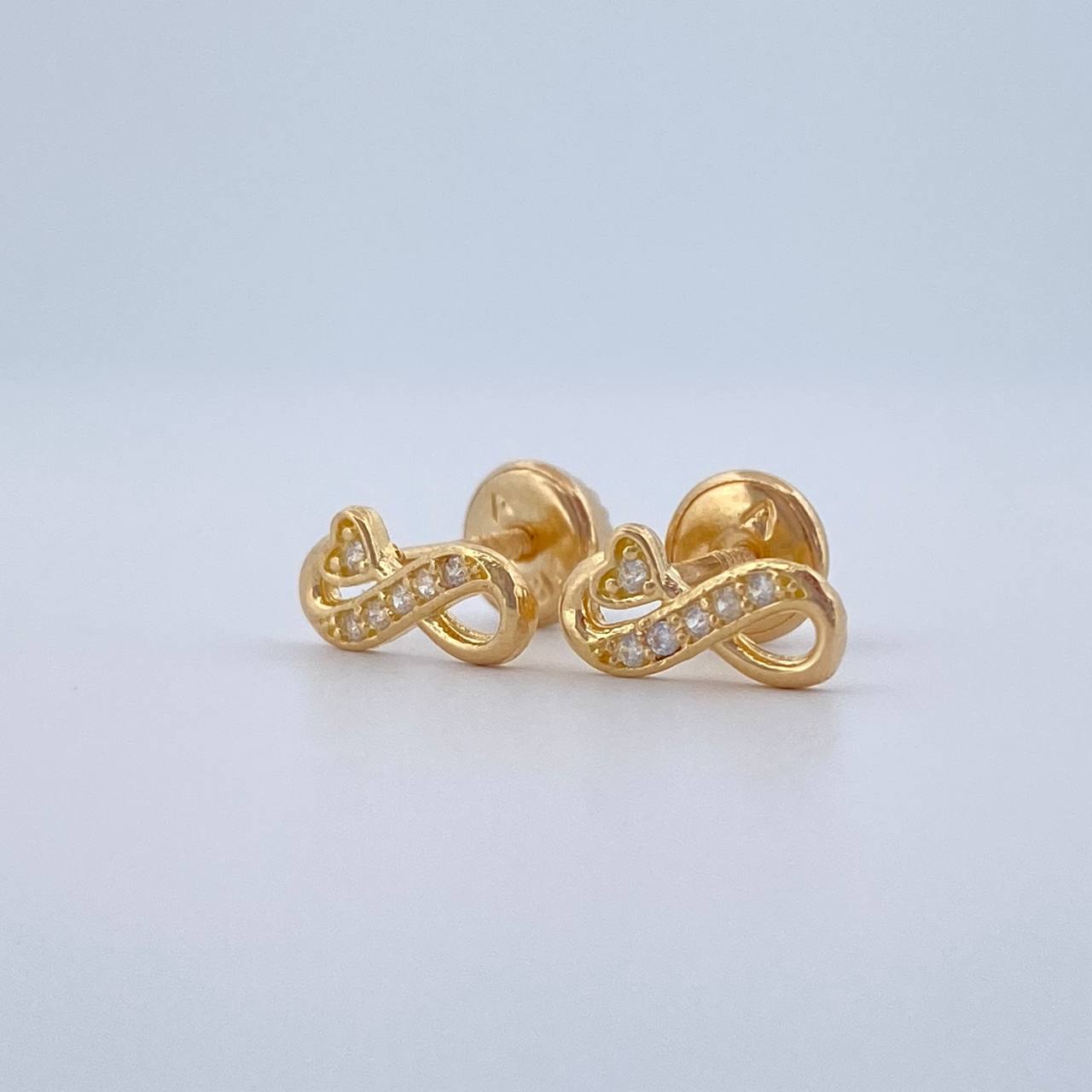 Topos Infinito 0.9gr / Oro 18K &