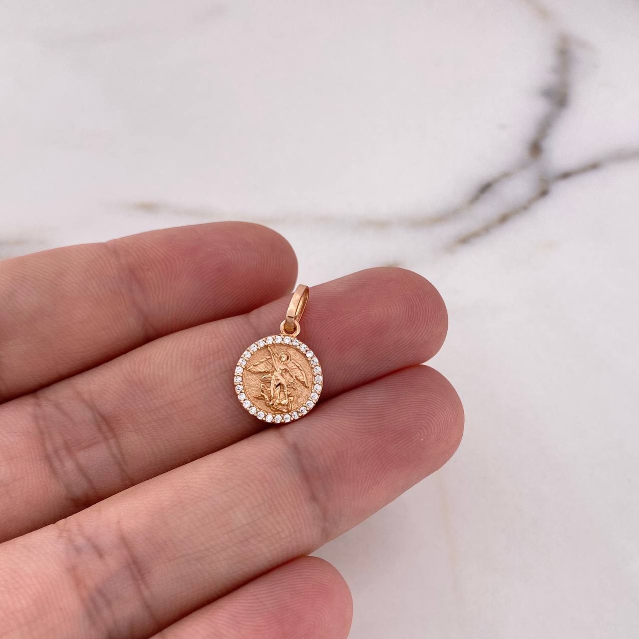 Dije San Miguel Arcangel 1.5gr / 1.9cm / Circones Blancos Oro Rosa 18K #