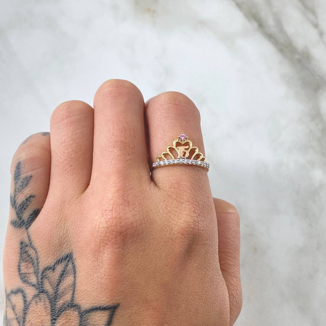 Anillo Corona 15s 2.05gr / T6 1/4 / Oro 18K -
