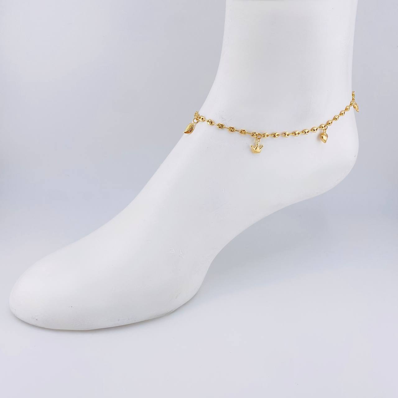 Tobillera Gc Dijes 4.3 g / 26.5 cm / 3.1 mm Oro Amarillo 18K