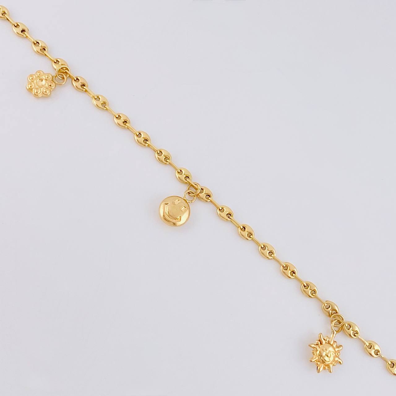 Tobillera Gc Dijes 4.35 g / 25.6 cm / 3.2 mm Oro Amarillo 18K