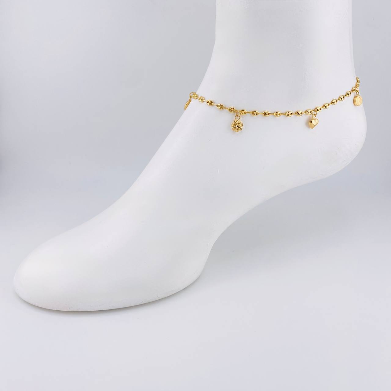 Tobillera Gc Dijes 4.35 g / 25.6 cm / 3.2 mm Oro Amarillo 18K