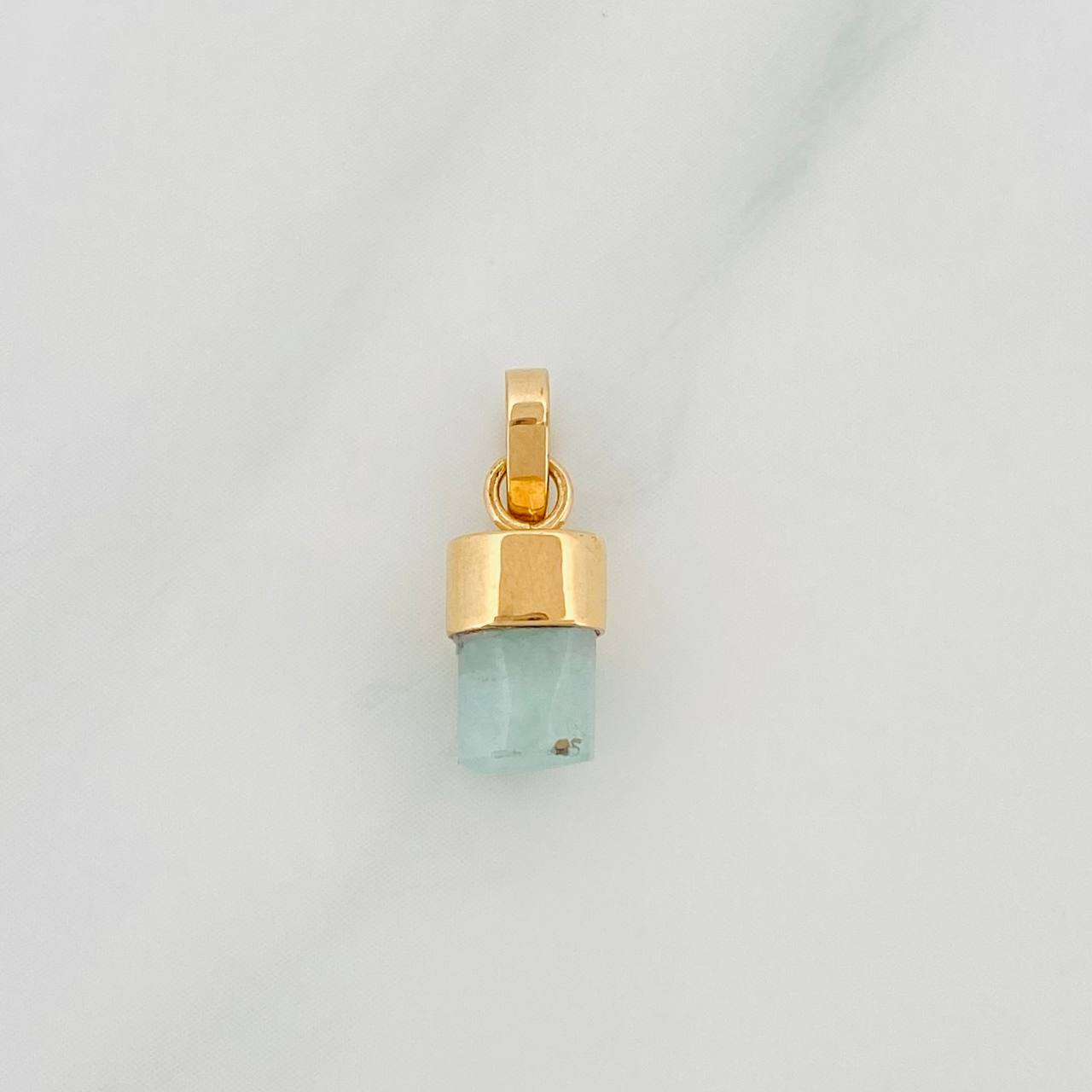 Dije Morralla Esmeralda 0.4g / 1.3cm Oro Amarillo 18K