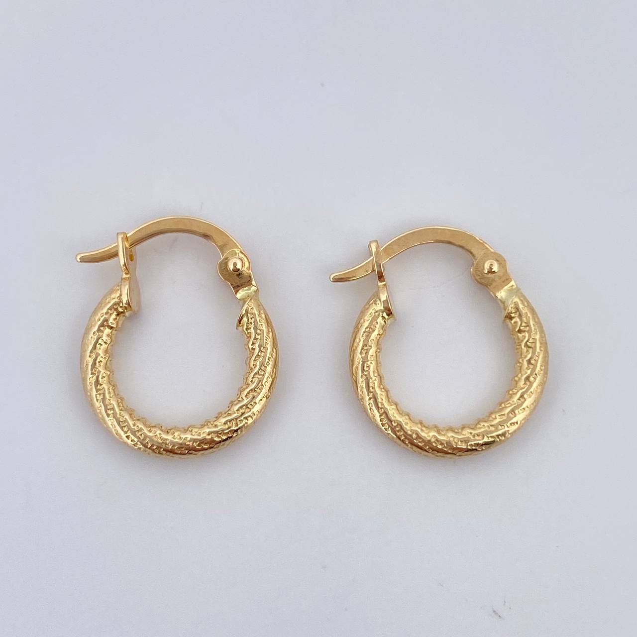 Candongas Carly 1.05gr / 1.5cm / Oro 18K &