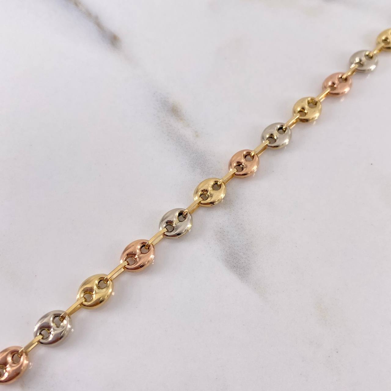 Pulso GC 3.9gr / 19cm / 5.1mm Tres Oros 18K $