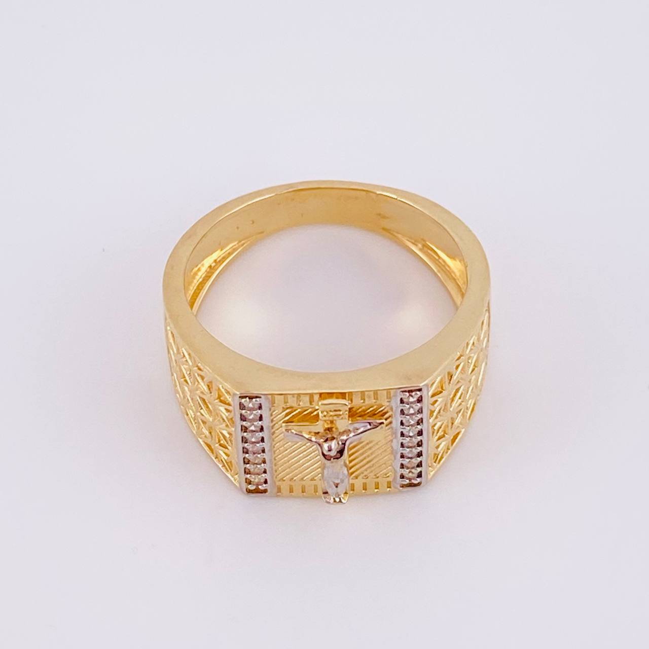 Anillo Cristo Enmallado 8.8g / T8 3/4 Dos Oros Amarillo Blanco 18K