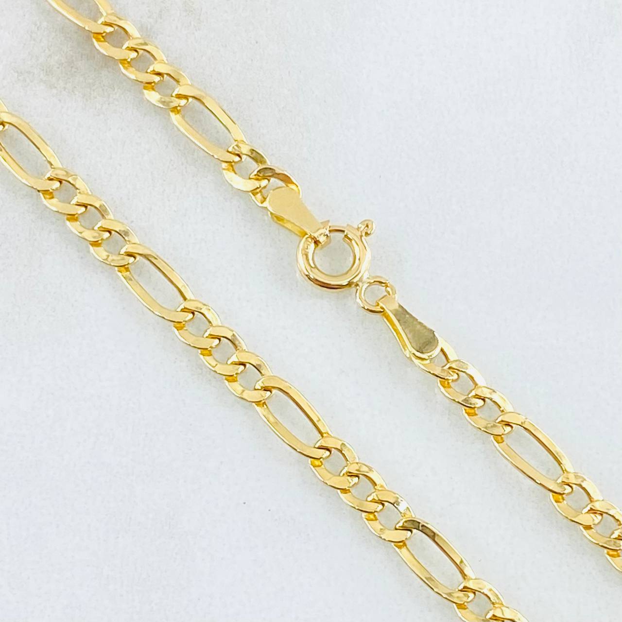 Cadena Figaro 3.75gr / 50cm / Oro Amarillo +1 18K ©