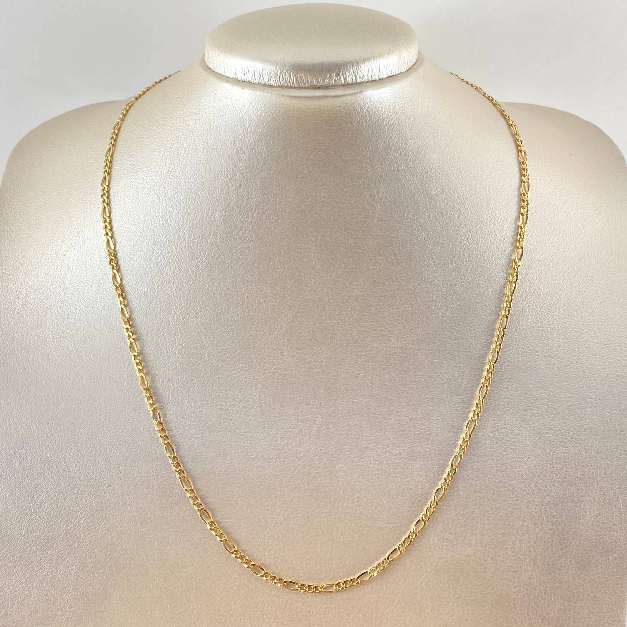 Cadena Figaro 2.25gr / 50cm / Oro Amarillo +1 18K ©