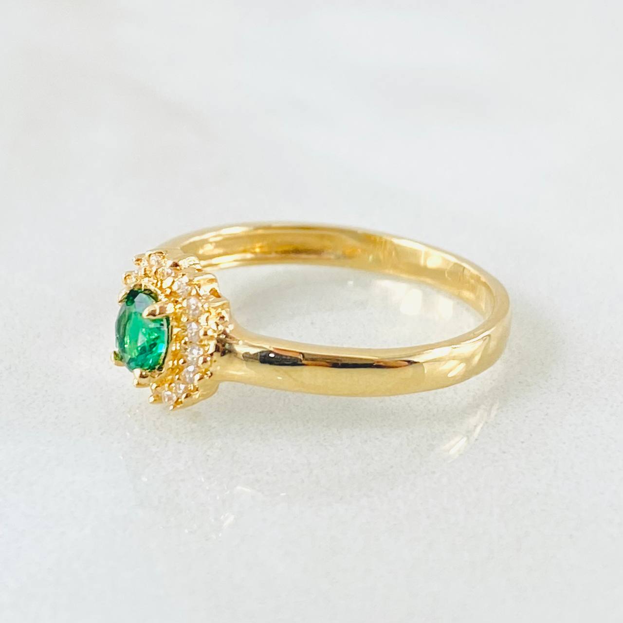 Anillo Solitario Halo 2.5gr / T7 / Oro Amarillo 18K ©