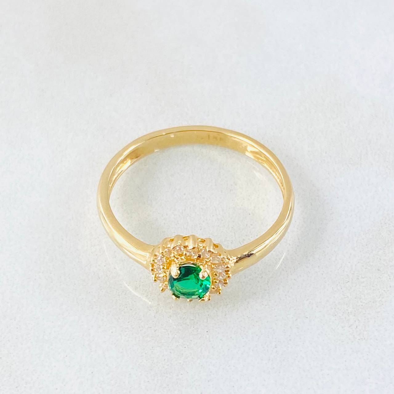 Anillo Solitario Halo 2.5gr / T7 / Oro Amarillo 18K ©