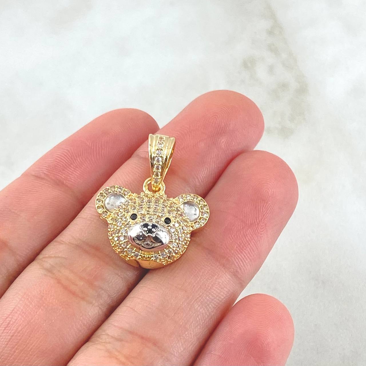 Dije Rostro Oso 3.95gr / 2.3cm / Oro 18K