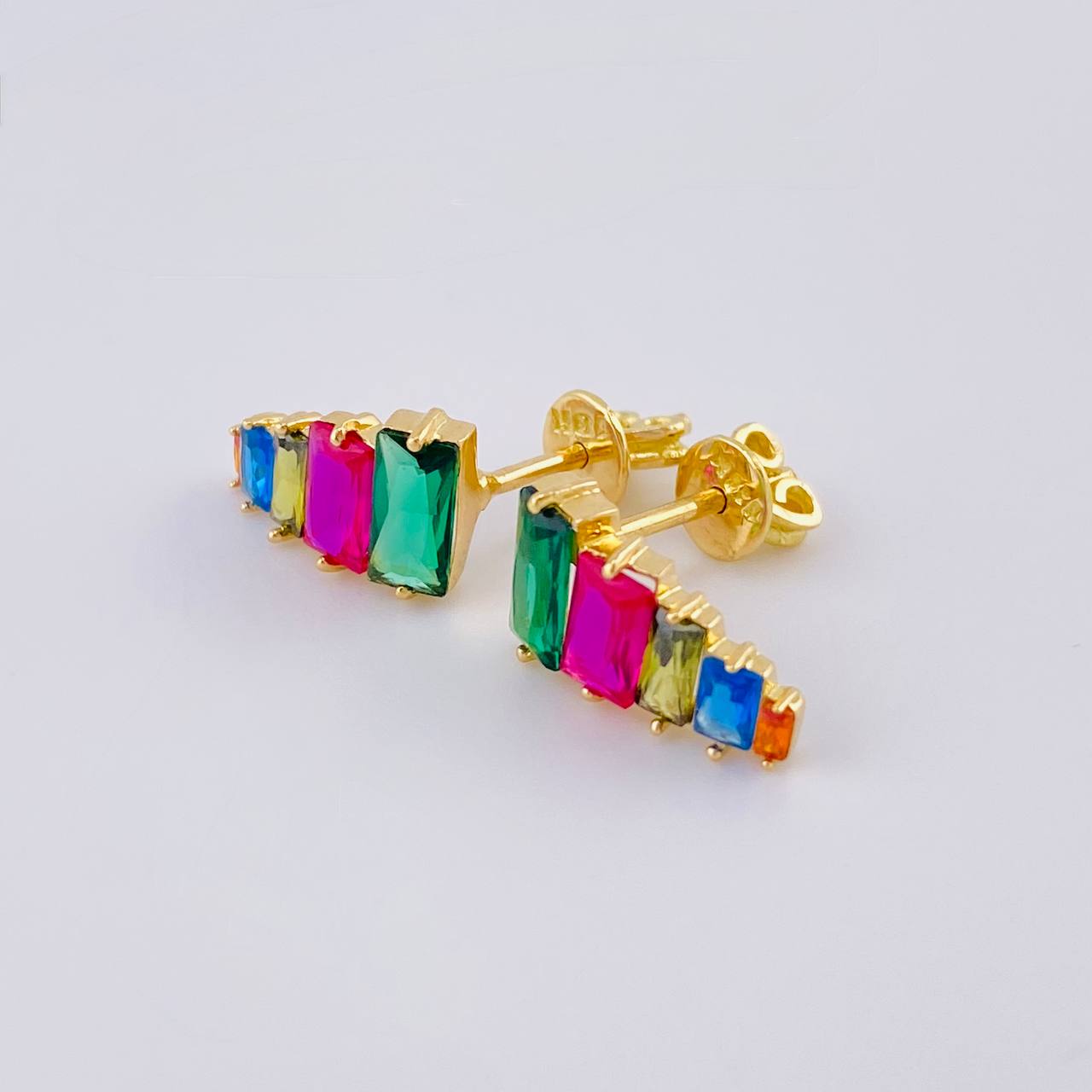 Topos Arcoiris 1.9 g / 1.3 cm Oro Amarillo 18K