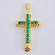 Dije Cruz Tronco Puntas Planas Esmeraldas 2 Qts 3.4 g / 4 cm Oro Amarillo 18K