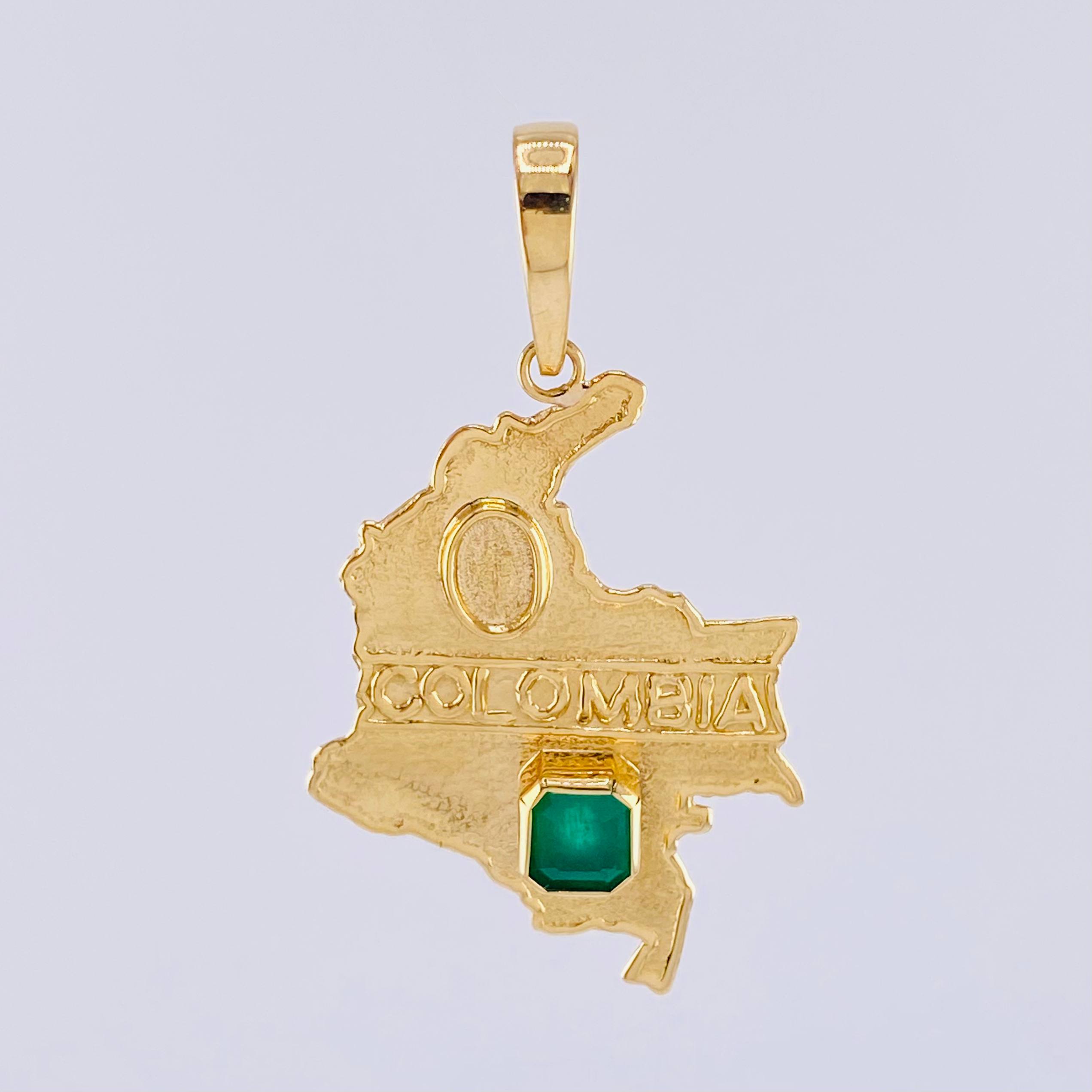 Dije Mapa De Colombia Esmeralda 1,1 Qts 4.65 g / 5.1 cm Oro Amarillo 18K