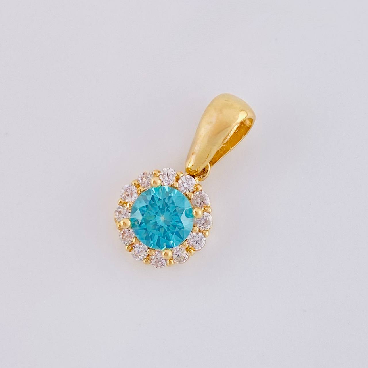 Dije Flor Tupida 1.85 g / 1.8 cm Oro Amarillo 18K