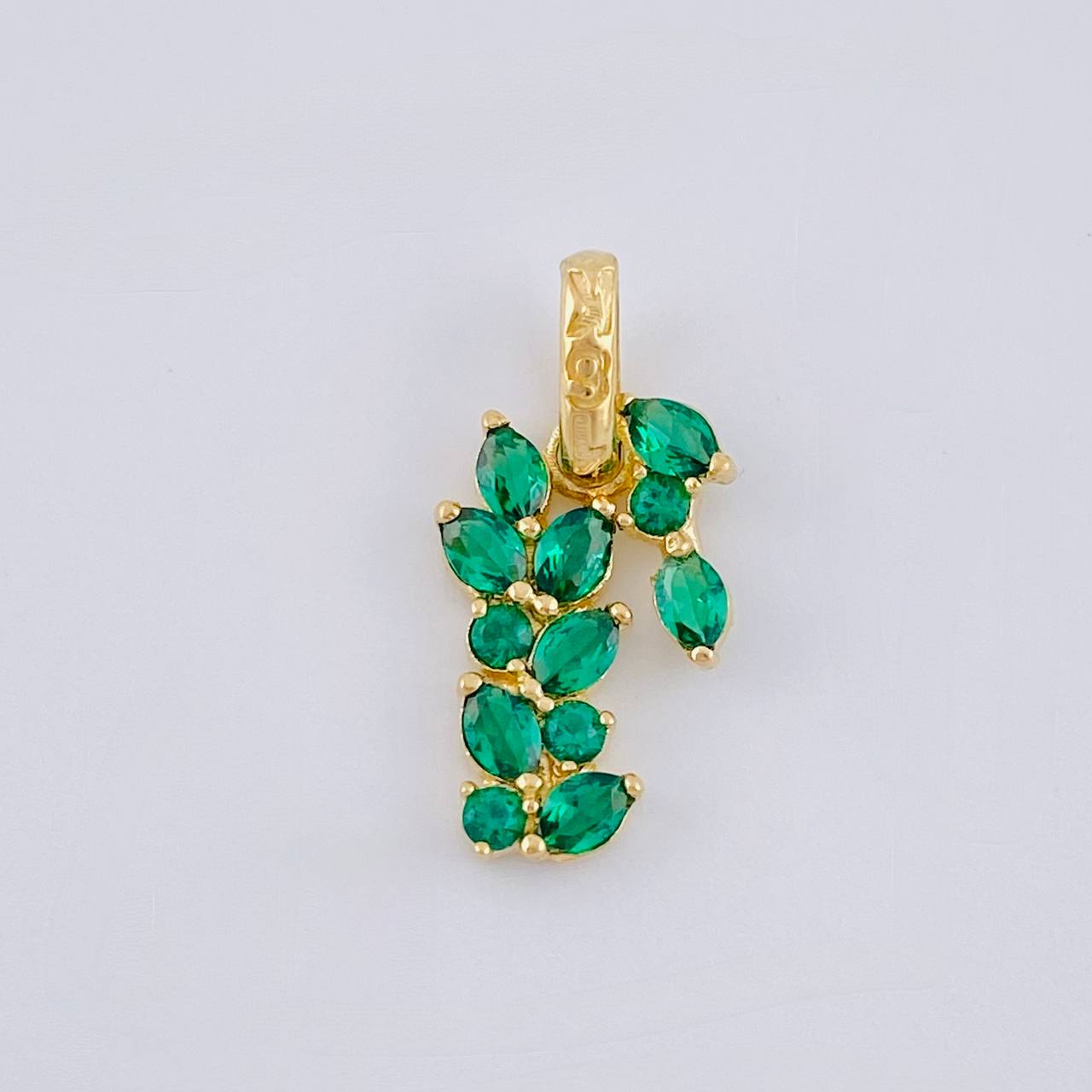 Dije Rama De Abedules 1.15 g / 1.7 cm Oro Amarillo 18K