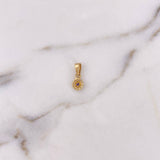 Dije Halo Circulo 0.75gr / 1.5cm / Circones Blancos Morado Oro Amarillo 18K &