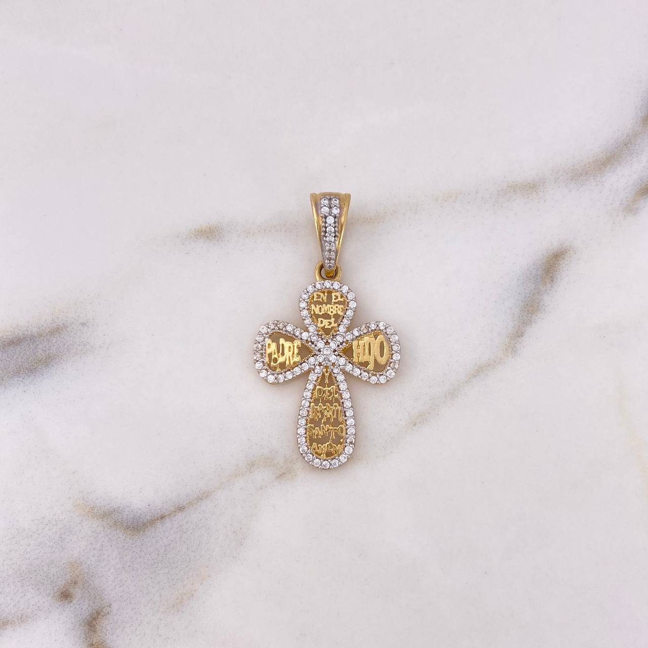 Dije Cruz Bendicion 3.55gr / 3.5cm / Circones Blancos Dos Oros Amarillo Blanco 18K $