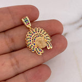 Dije Indio 4.55gr / 3.1cm / Circones Colores Oro Amarillo 18K $