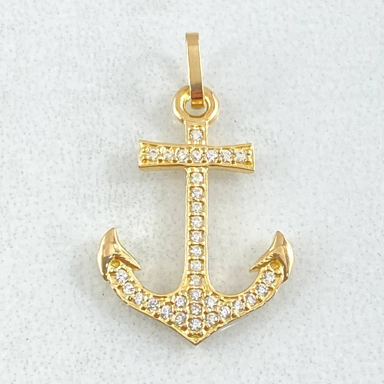 Dije Ancla 1.05gr / 2.5cm / +4 Oro 18K