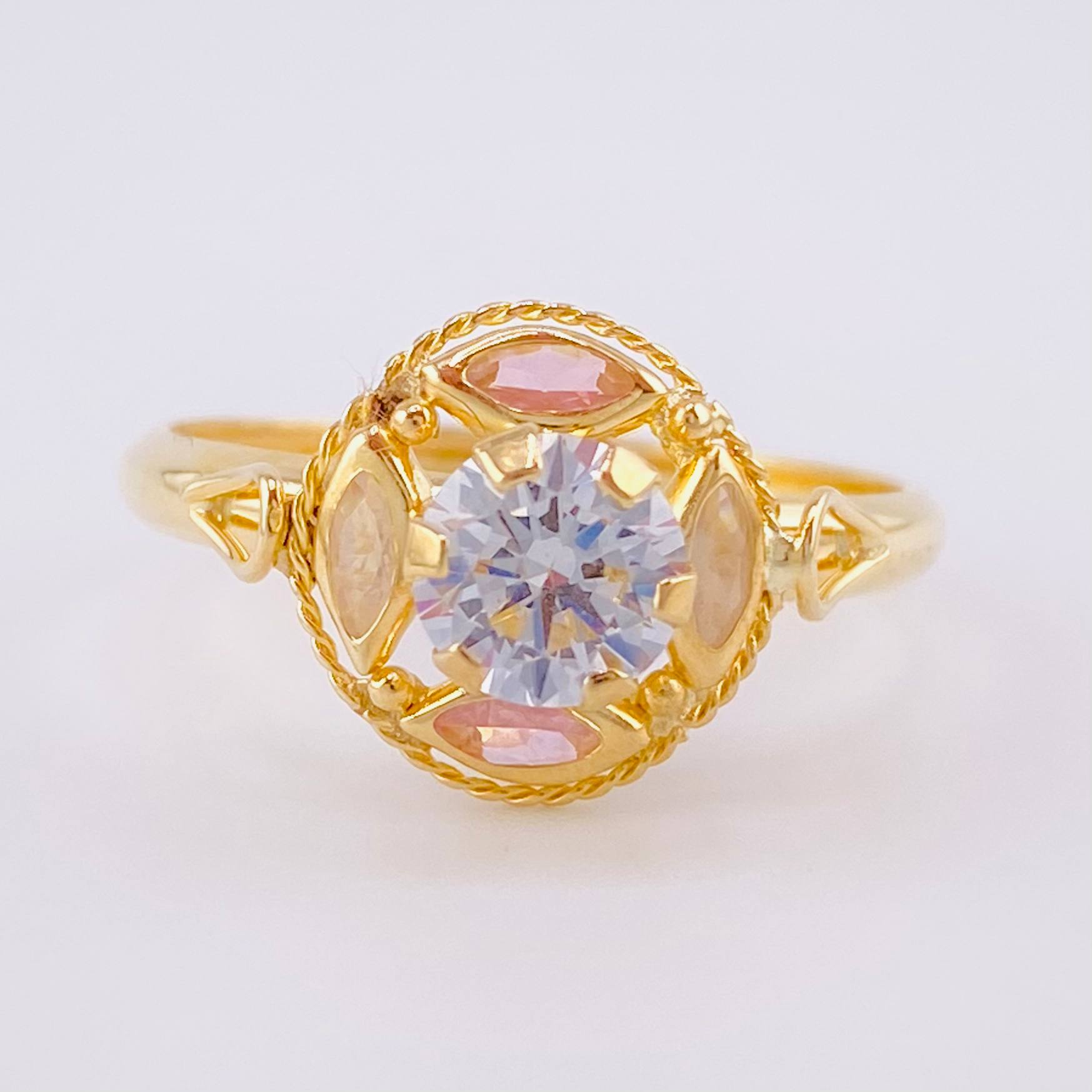 Anillo Solitario Aura Vintage 2 g / T8 3/4 Oro Amarillo 18K