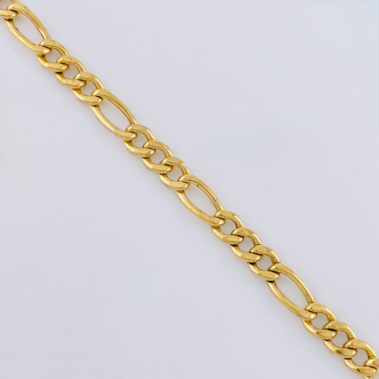 Cadena Figaro 14.35 g / 63.2 cm / 4.6 mm Oro Amarillo 18K