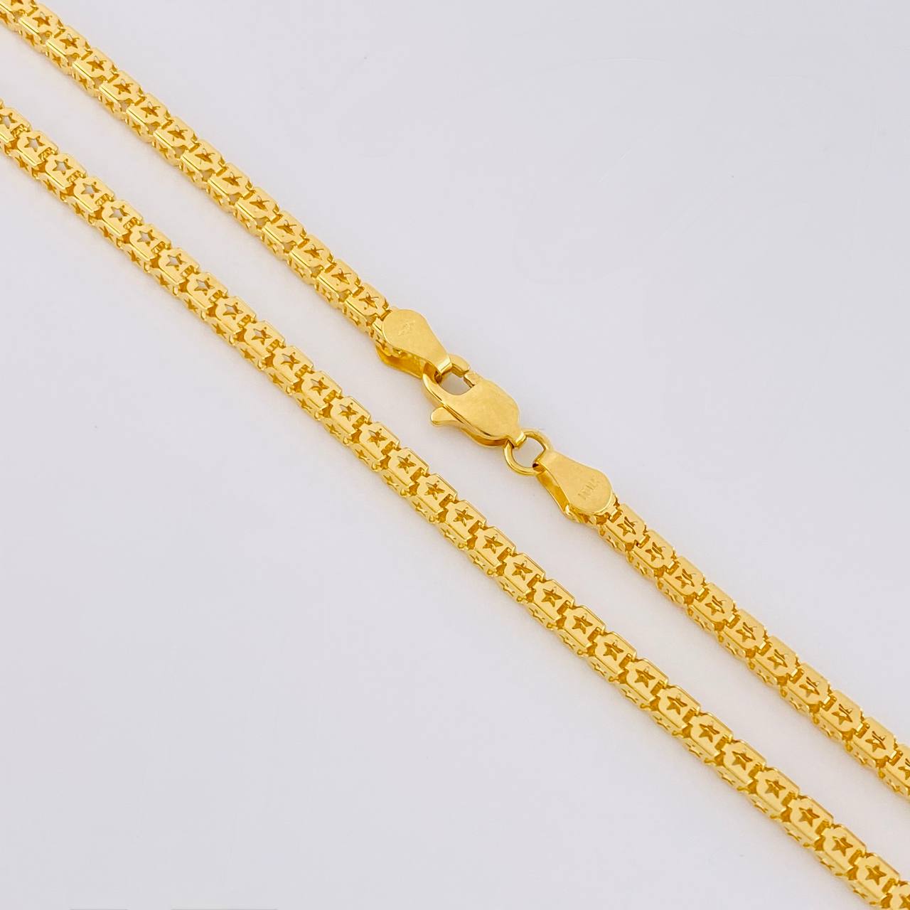 Cadena Cubica Estrellada 12.35 g / 60 cm / 2.5 mm Oro Amarillo 18K