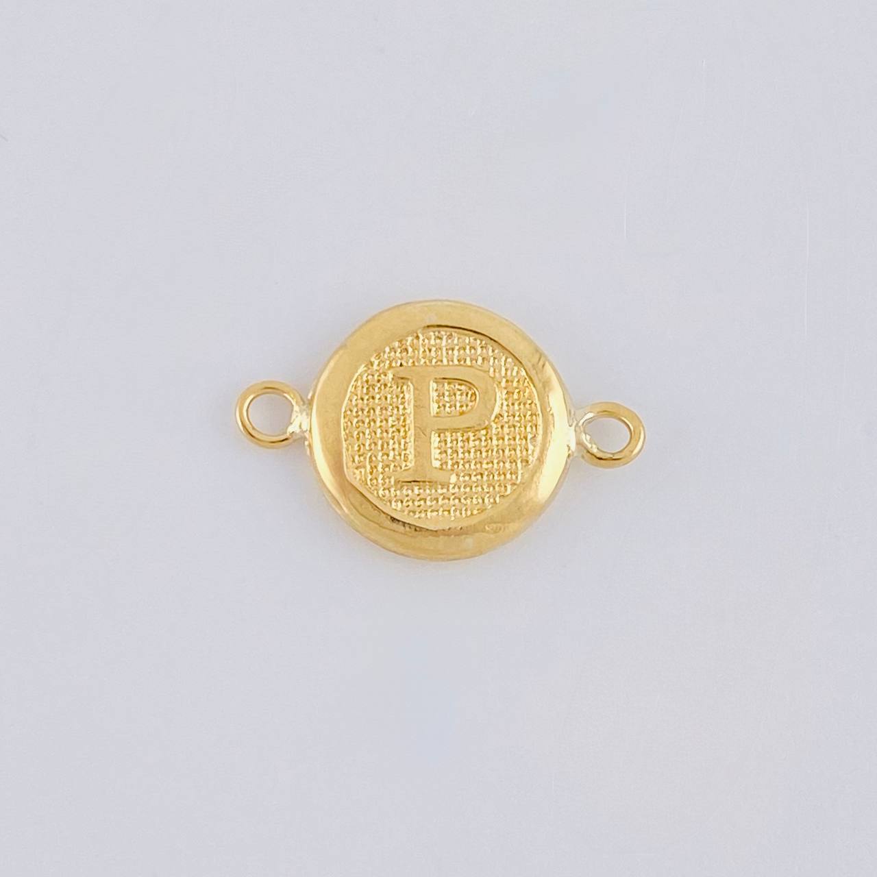 Herraje Circulo Letra P 0.3 g / 1.5 cm Oro Amarillo 18K