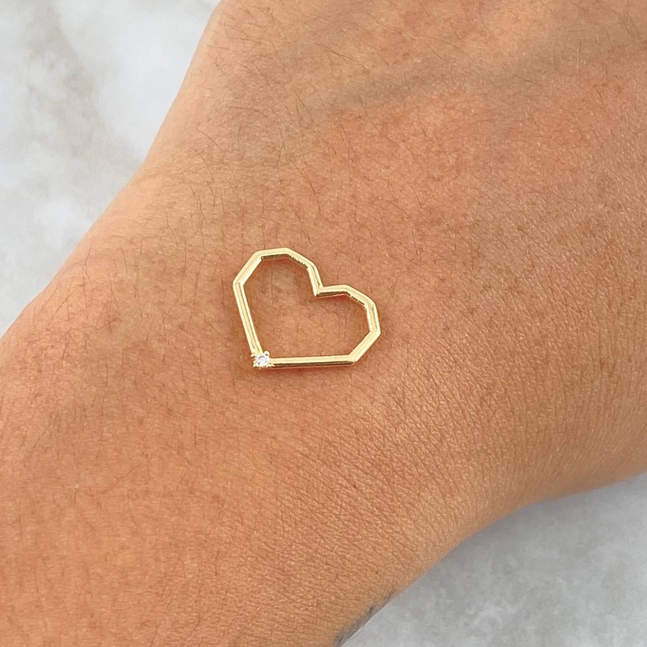 Herraje Corazon Cuadriculado 0.9gr / 1.5cm / Circon Blanco Oro Amarillo 18K *