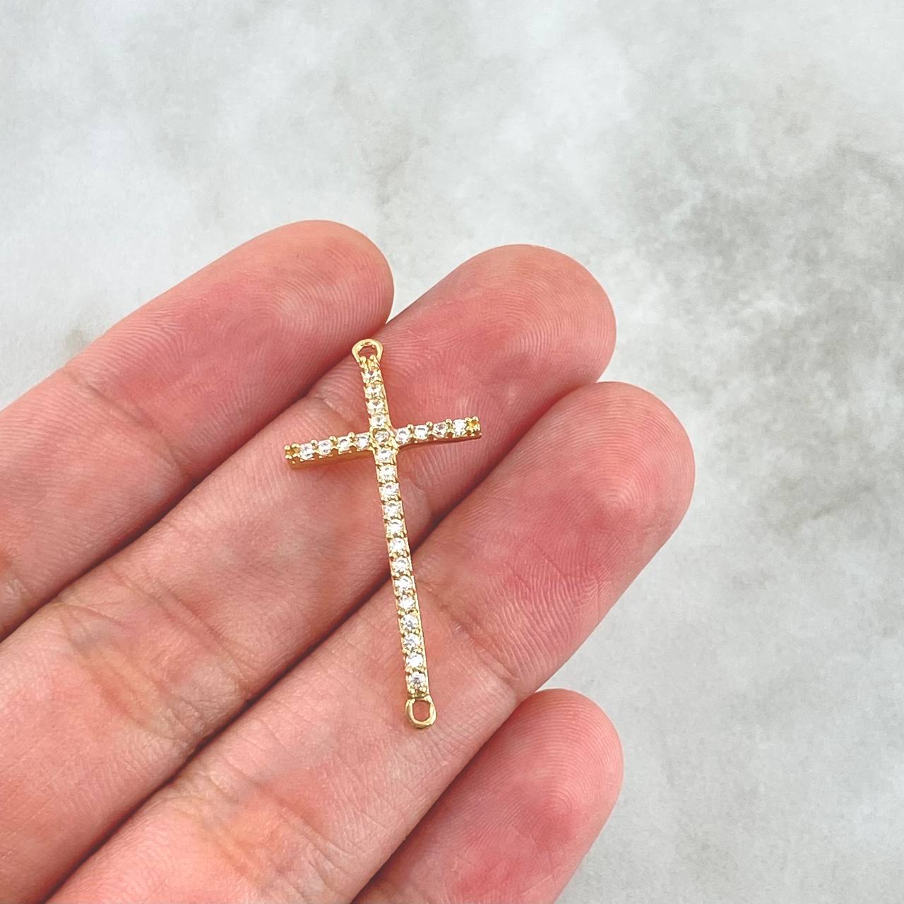Herraje Cruz 1.15gr / 3cm / Cirones Blancos Oro Amarillo 18K