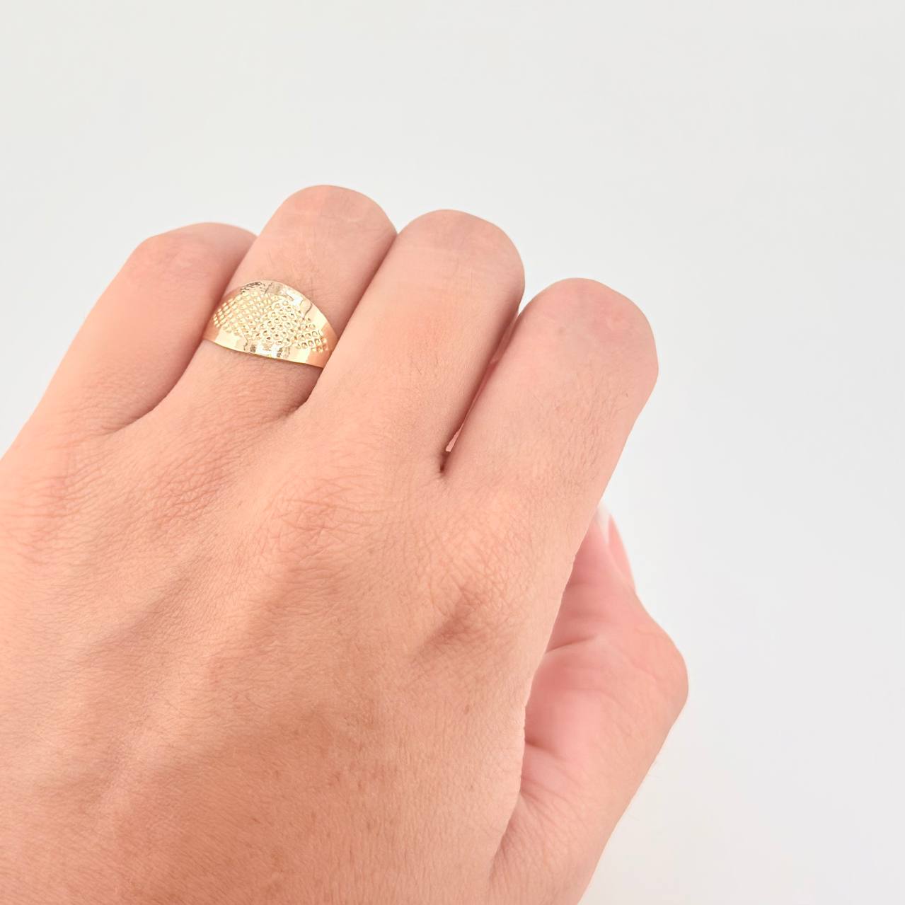 Anillo Malla Punteada 1.4g / T6 1/4 Oro Amarillo 18K