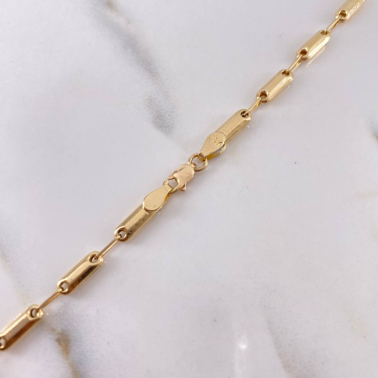 Cadena Barril Liso Trebol 9.3gr / 50cm / 3.1mm Electroestatico Rojo Diamantado Oro Amarillo 18K &