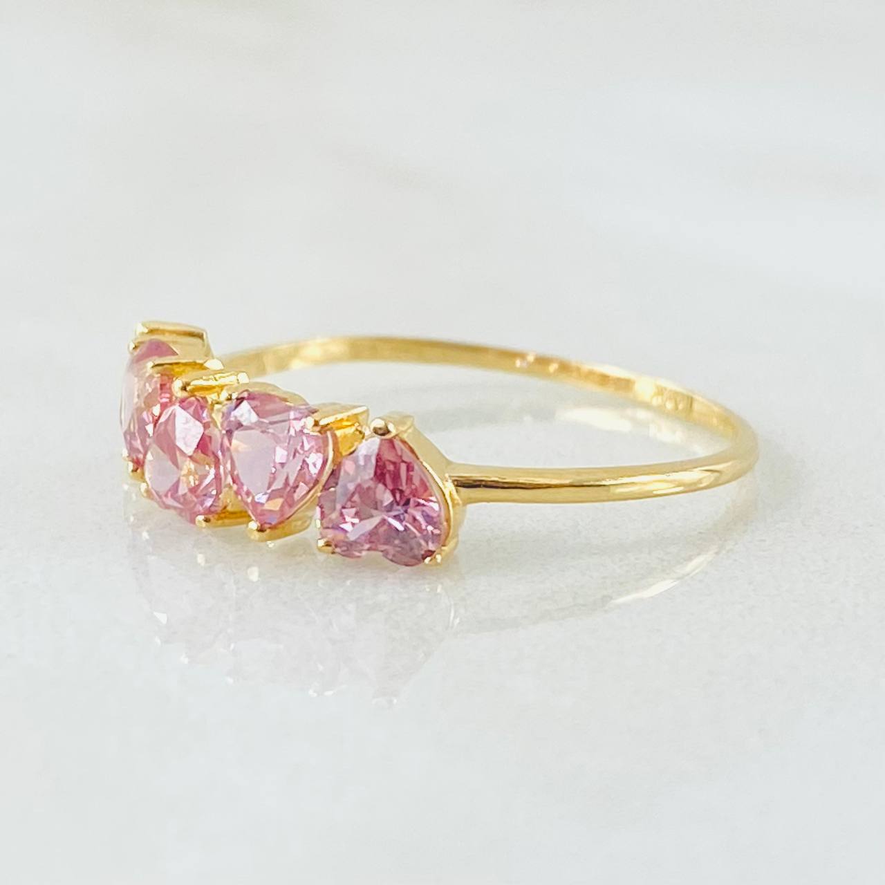 Anillo Corazones Línea 1.6gr / T7 / Oro Amarillo 18K