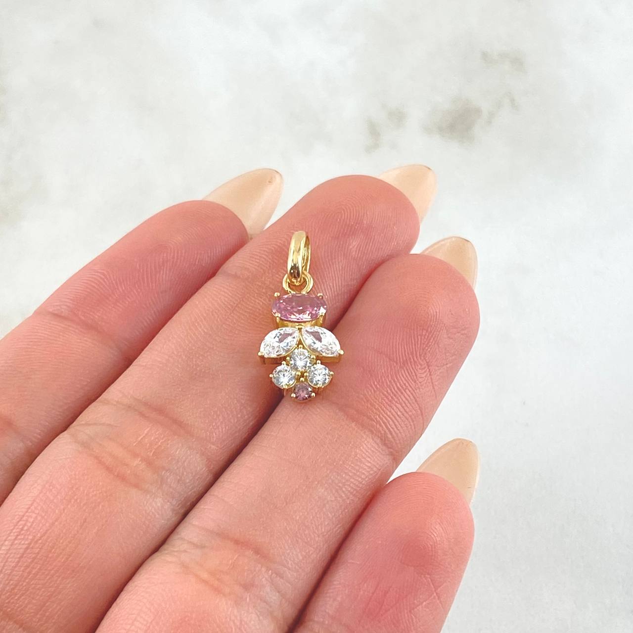 Dije Espiga Seguida 1.3gr / 2.2cm / Oro Amarillo 18K