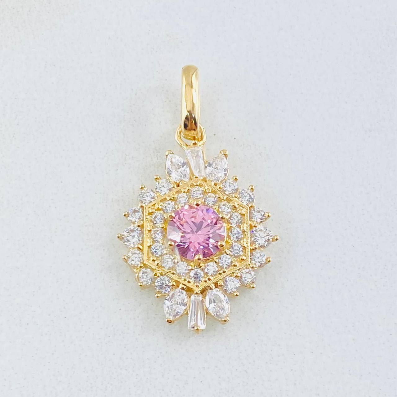 Dije Nevada Hexagonal 2gr / 2.5cm / Oro Amarillo 18K