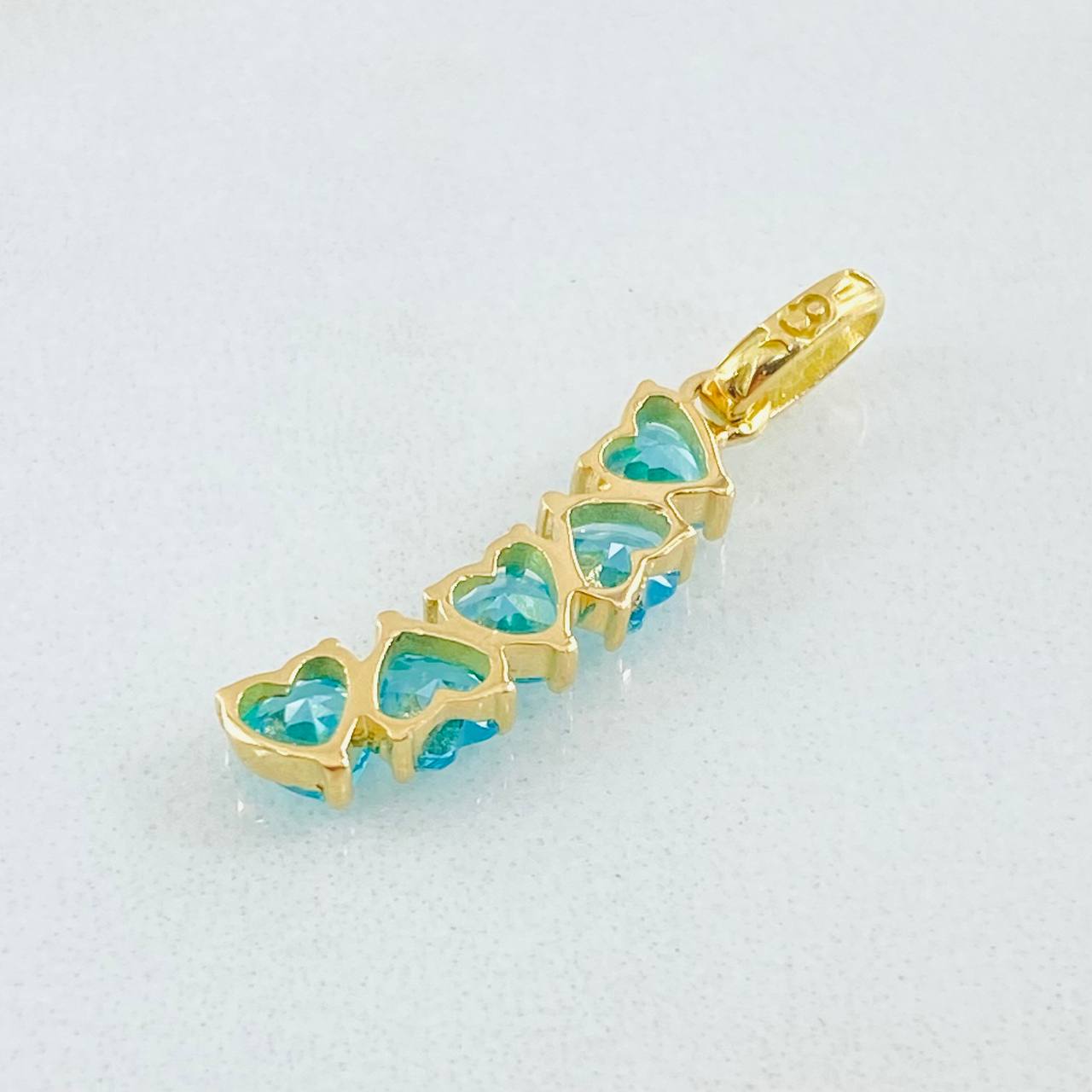 Dije Línea Corazones 1.35gr / 2.6cm / Oro Amarillo 18K