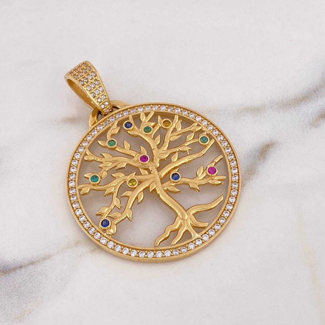Dije Arbol De La Vida 13.8gr / 5.2cm / Circones Colores Oro Amarillo 18K $