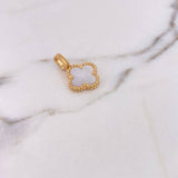 Dije Trebol 5.75gr / 2.7cm / Nacar Blanco Oro Amarillo Nac.Esp. 18K $